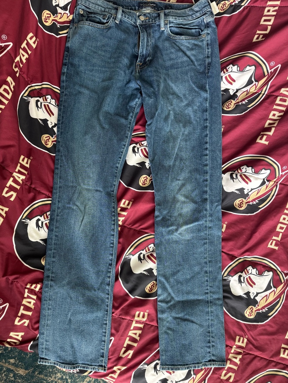Lucky Brand Straight Leg Medium Wash Jeans